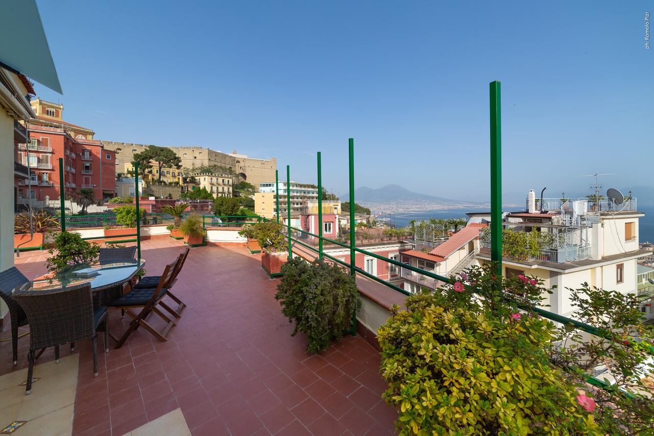 Una Terrazza Sul Golfo Napoli Exterior foto
