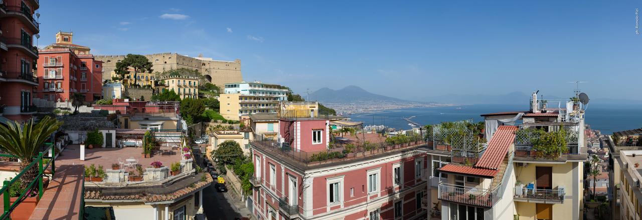 Una Terrazza Sul Golfo Napoli Exterior foto